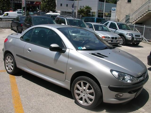 PEUGEOT 206 usata, con Autoradio