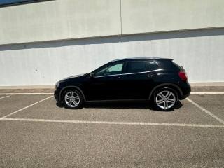 MERCEDES-BENZ GLA 200 usata, con Autoradio