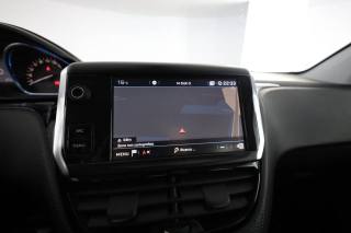 PEUGEOT 2008 usata 9