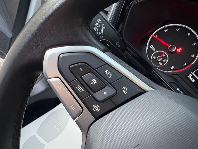 VOLKSWAGEN T-Cross usata, con Sedile posteriore sdoppiato