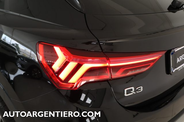 AUDI Q3 usata, con Specchietti laterali elettrici