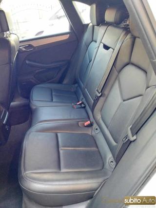 PORSCHE Macan usata 32