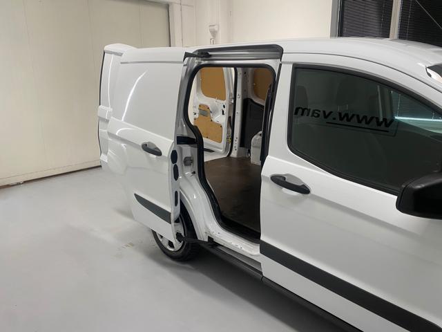 FORD Transit Courier usata, con Chiusura centralizzata