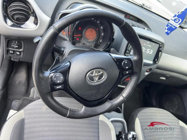 TOYOTA Aygo usata 12