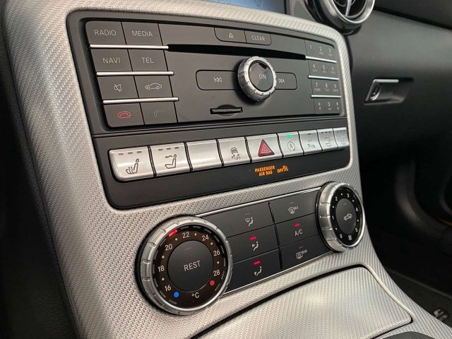 MERCEDES-BENZ SLC 200 usata, con Sedili riscaldati