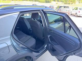 VOLKSWAGEN T-Roc usata, con Sedile posteriore sdoppiato