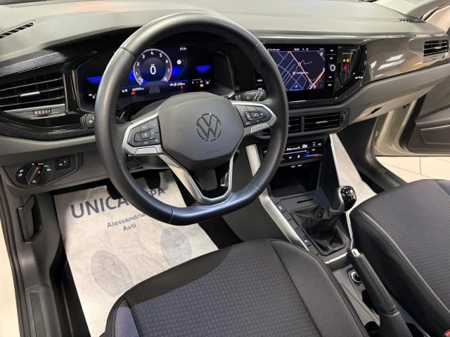 VOLKSWAGEN Taigo usata, con USB
