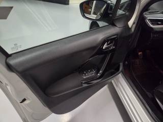 PEUGEOT 208 usata, con Servosterzo