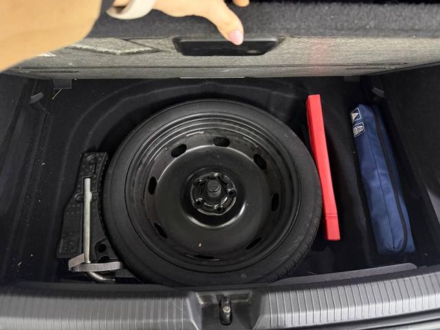 VOLKSWAGEN Golf usata, con Sedile posteriore sdoppiato