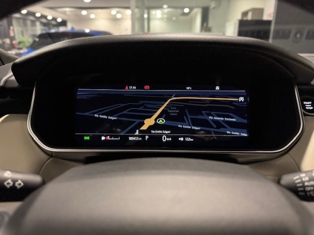 LAND ROVER Range Rover Sport usata, con Interni in pelle