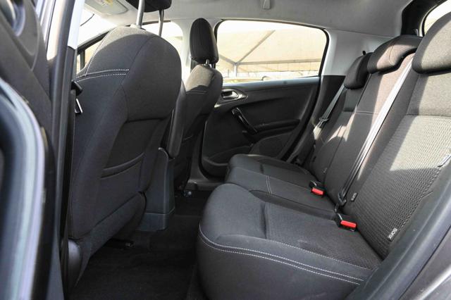 PEUGEOT 208 usata, con ESP