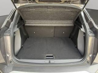 PEUGEOT 2008 usata, con Sensori di parcheggio posteriori