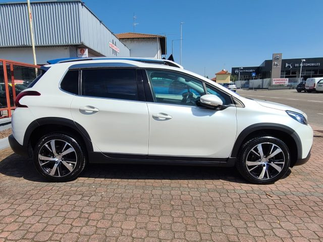 PEUGEOT 2008 usata, con Chiusura centralizzata