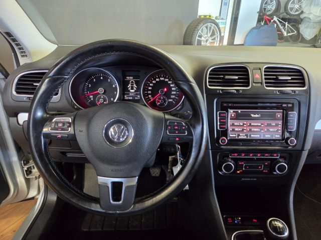 VOLKSWAGEN Golf usata, con ESP
