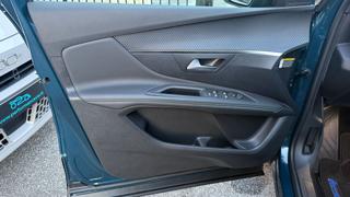 PEUGEOT 3008 usata, con Park Distance Control