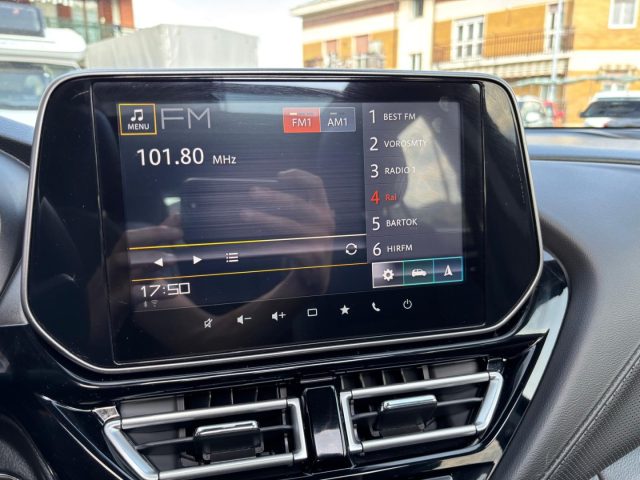 SUZUKI S-Cross usata, con Touch screen