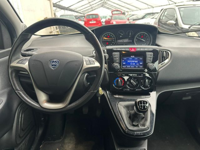 LANCIA Ypsilon usata, con Boardcomputer