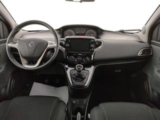 LANCIA Ypsilon usata, con ESP