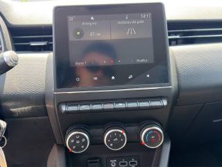 RENAULT Clio usata 15