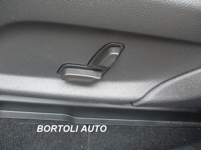 MERCEDES-BENZ GLC 220 usata, con Controllo vocale