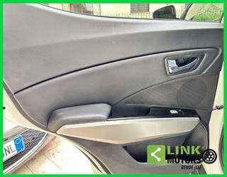 SSANGYONG Tivoli usata, con Sensori di parcheggio posteriori