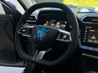 MG ZS usata, con Autoradio digitale
