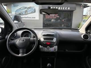 TOYOTA Aygo usata, con Lettore CD