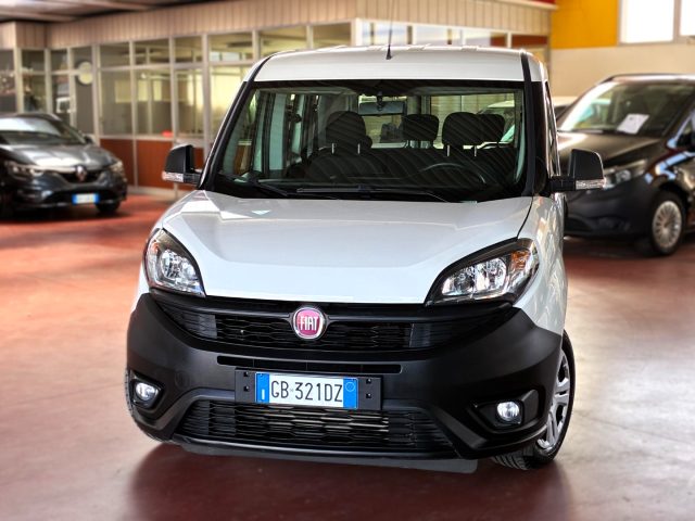 FIAT Doblo usata, con Airbag