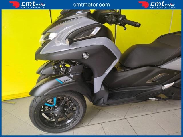 YAMAHA Tricity 300 usata 3