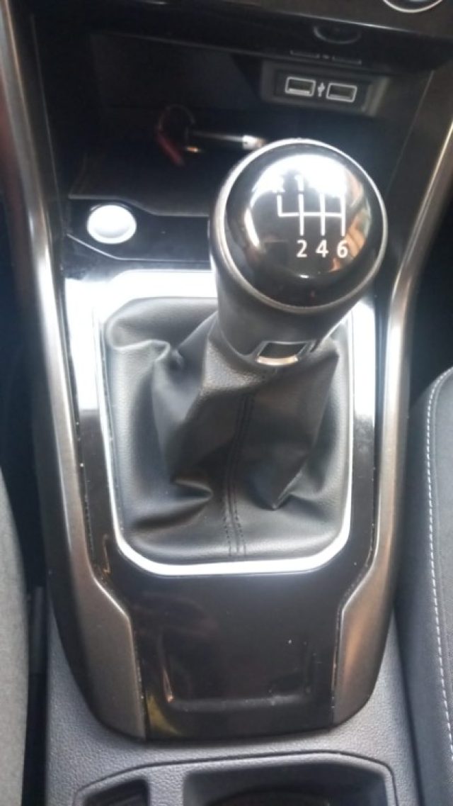 VOLKSWAGEN T-Roc usata, con Climatizzatore