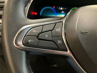 RENAULT Captur usata, con Sensori di parcheggio anteriori