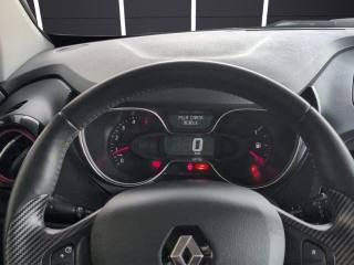 RENAULT Captur usata, con USB