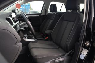 VOLKSWAGEN T-Roc usata, con Autoradio