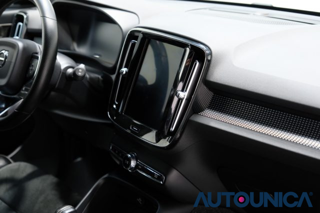VOLVO XC40 usata 59