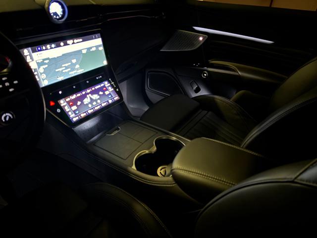 MASERATI Grecale usata, con Vivavoce