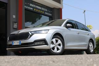 SKODA Octavia usata, con Fari Xenon