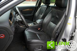 JAGUAR S-Type usata, con Fendinebbia