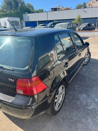 VOLKSWAGEN Golf usata, con Airbag laterali