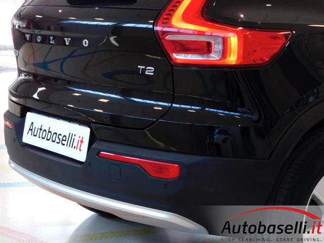 VOLVO XC40 usata, con Luci diurne