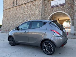 LANCIA Ypsilon usata 42