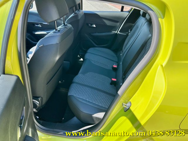 PEUGEOT 208 usata, con Autoradio