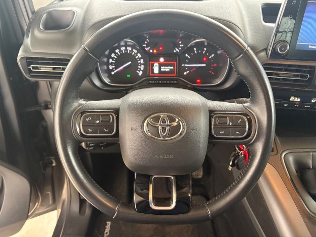 TOYOTA Proace City usata, con Fendinebbia