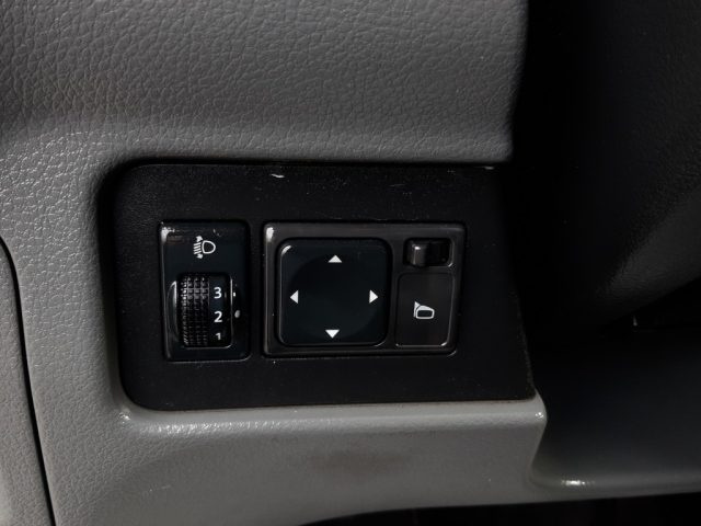 NISSAN NV200 usata 15