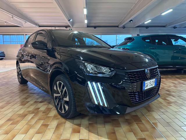 PEUGEOT 208 usata, con Alzacristalli elettrici