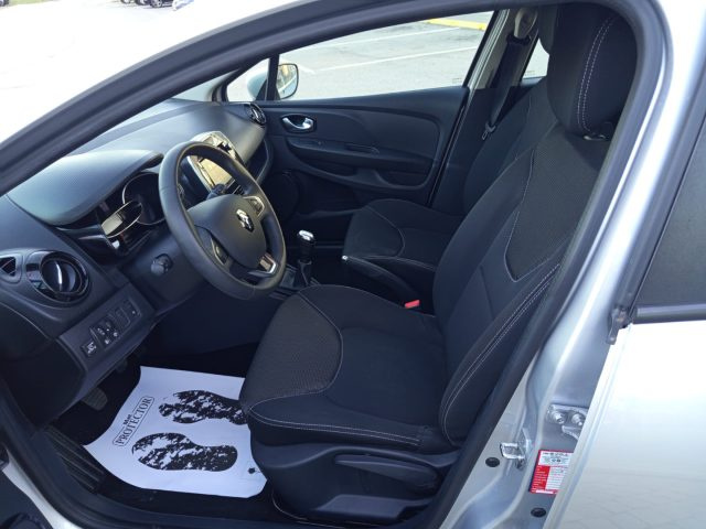 RENAULT Clio usata, con Sistema di navigazione