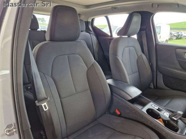 VOLVO XC40 usata, con Climatizzatore