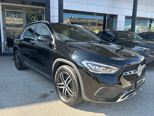 MERCEDES-BENZ GLA 200 usata, con ABS