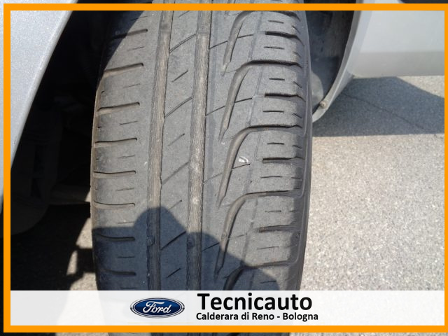 RENAULT Clio usata 15