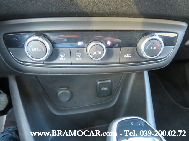 OPEL Crossland X usata, con USB