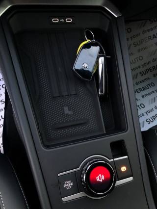 VOLKSWAGEN T-Roc usata, con Volante in pelle